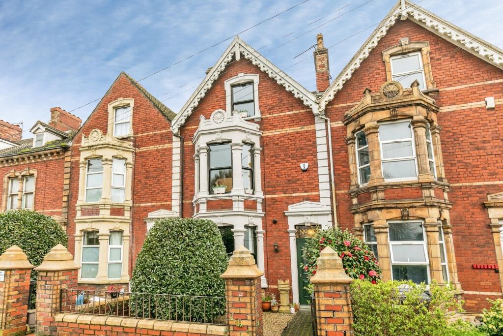 Main image of property: Avonmouth Road, Bristol, Somerset, BS11