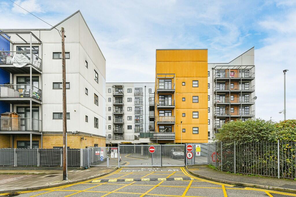 Main image of property: Maltings Close, London, E3