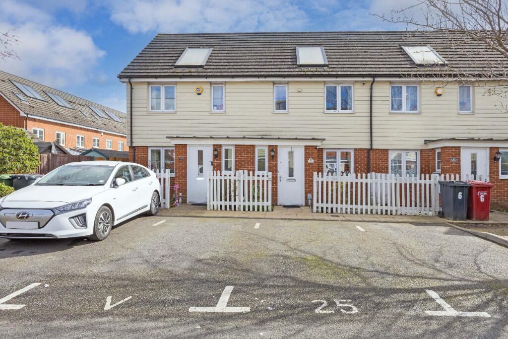 Main image of property: Bellefield, Slough, Berkshire, SL1