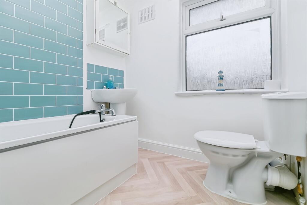 House in Barry, Vale of Glamorgan - View 4
