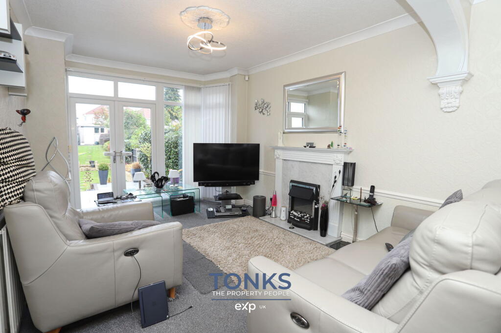 Additional image 3 of Extended family home - Kingsway, Oldbury, B68 0PZ