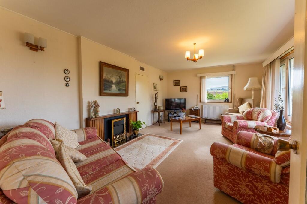 Pendre Close, Brecon, LD3 photo 2