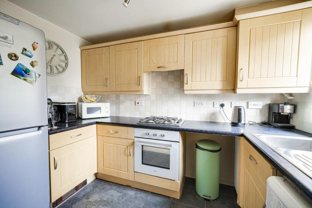 Claridge Close, Leighton Buzzard photo 3