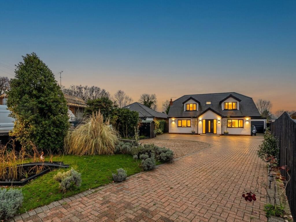 Additional image 26 of Oakwood Road, Bricket Wood, St. Albans, Hertfordshire, AL2