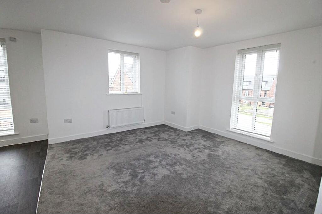 Askham Way, Waverley, Rotherham photo 3