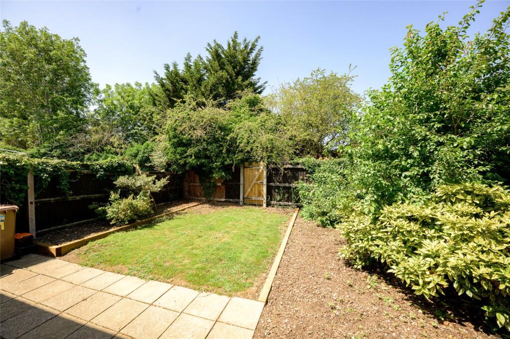 Whitehouse Road, Ruskington, Sleaford, Lincolnshire, NG34 photo 4