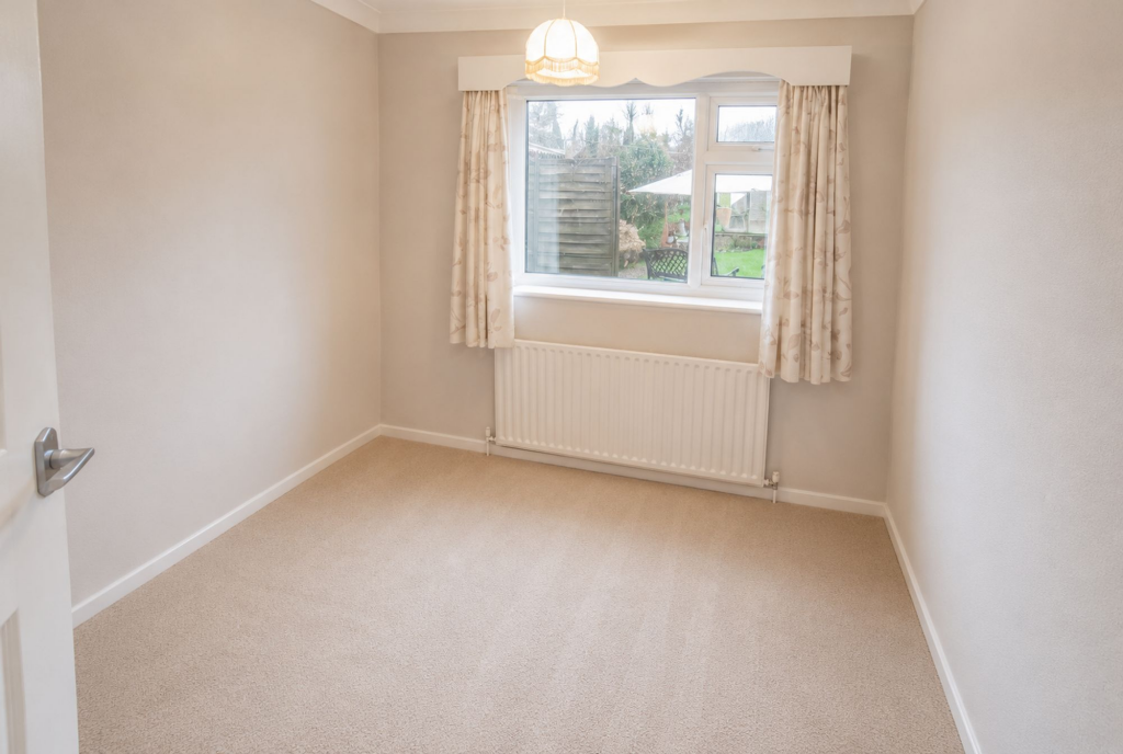 Burnham Avenue, Beeston, NG9 - View 6