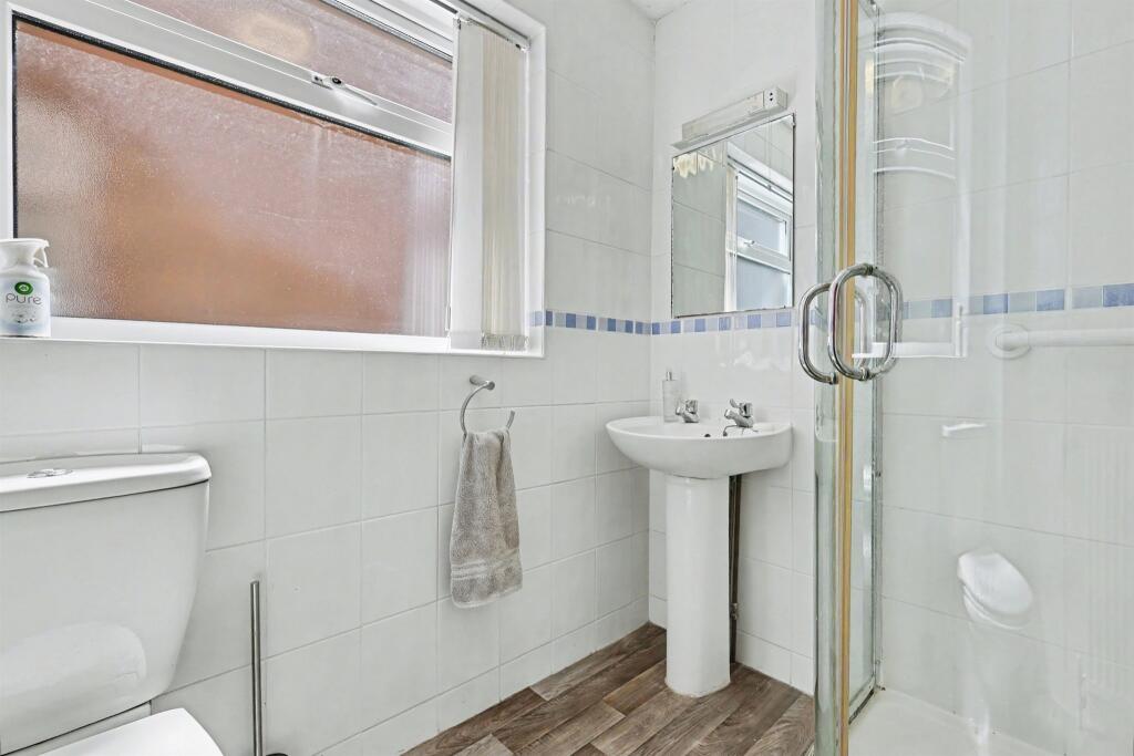 Apartment in Northampton, West Northamptonshire - View 6