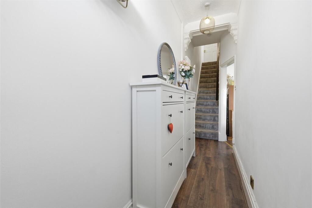 House in Macclesfield, Moss Rose - View 5