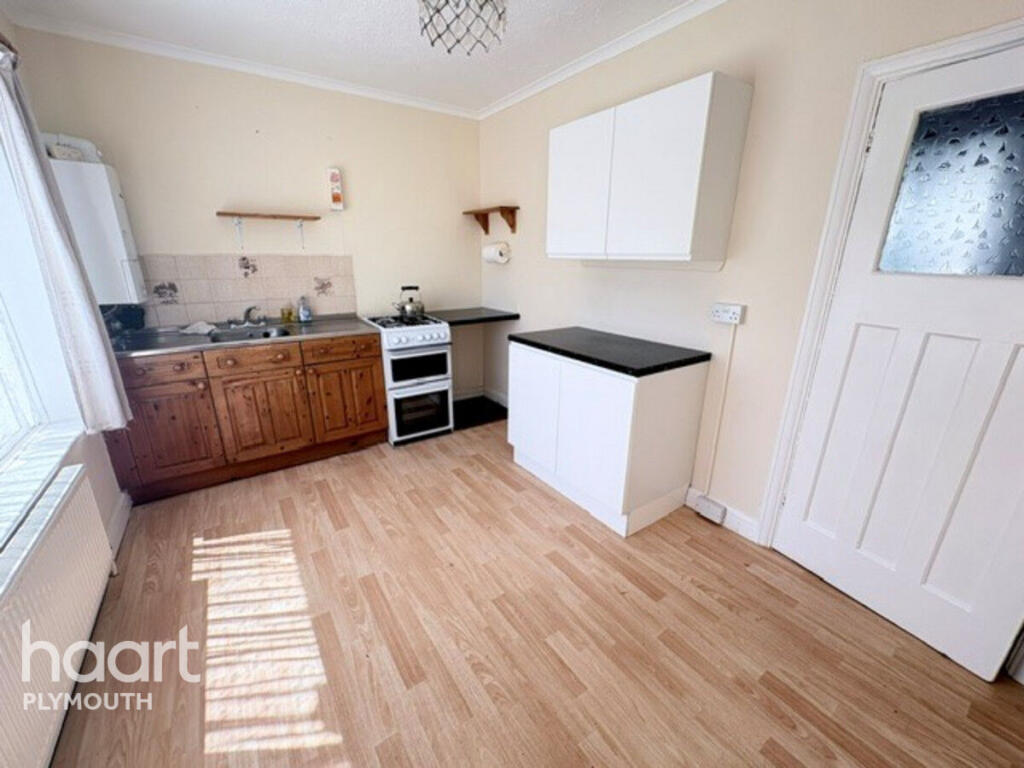 Ashburnham Road, Plymouth - Mehr