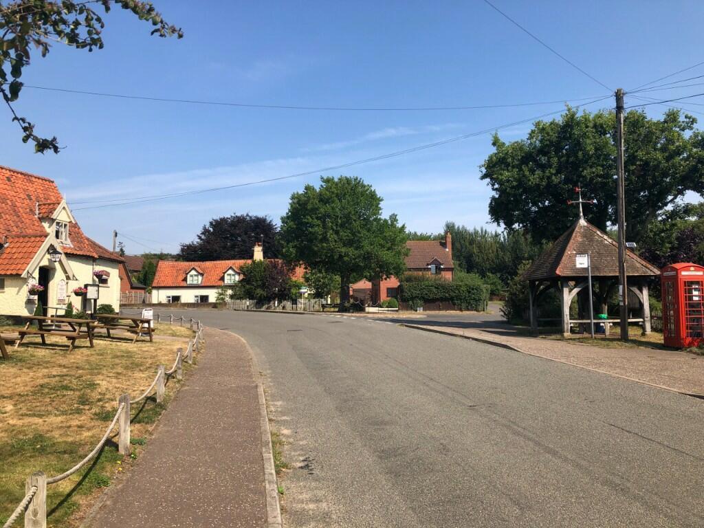 Honingham Village