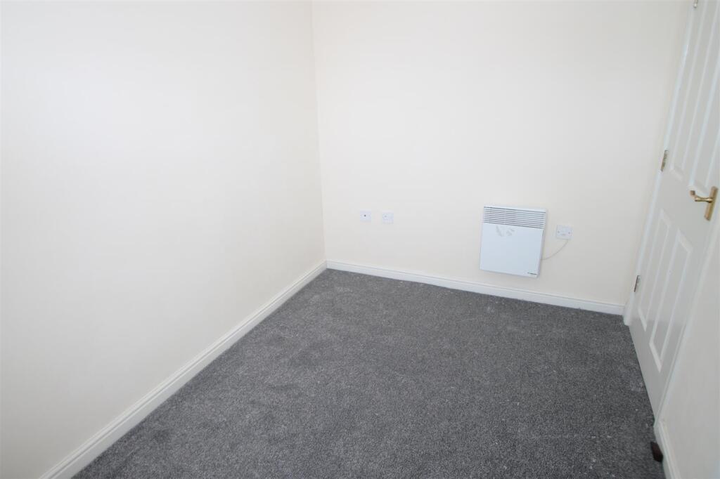 Additional image 11 of Cavalier Drive, Halesowen