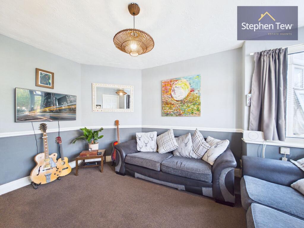 Westbank Avenue, Blackpool, FY4 photo 4