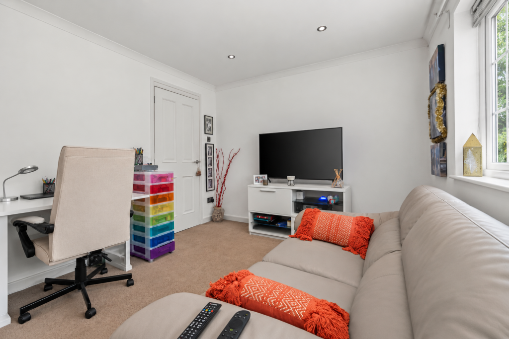 House in Hemel Hempstead - View 3