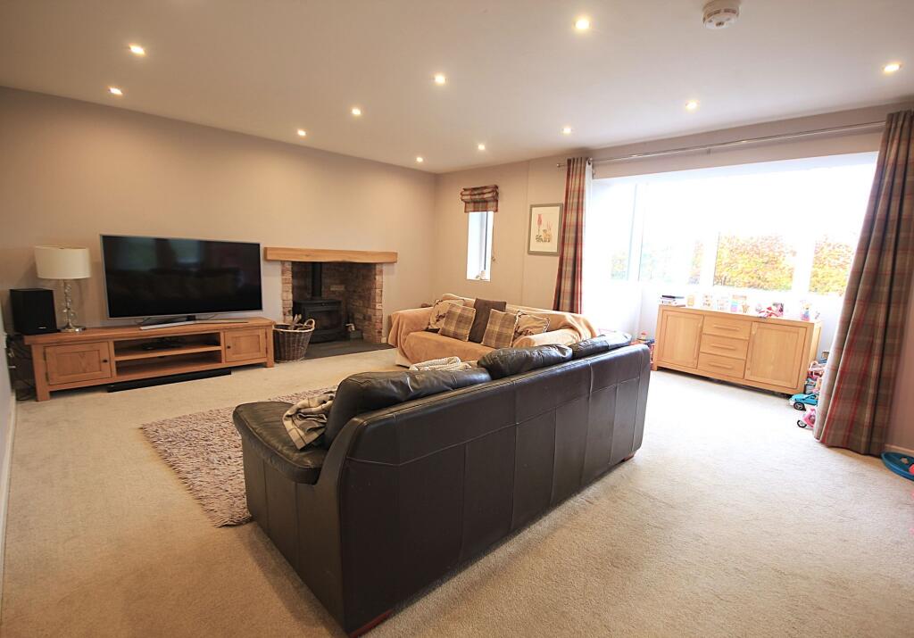 House in Shrewsbury, Willington Worthenbury - View 5