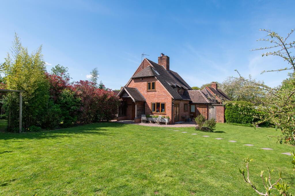 Additional image 14 of The Crescent, Salters Lane, Wootton Wawen, Henley-in-Arden, Warwickshire, B95