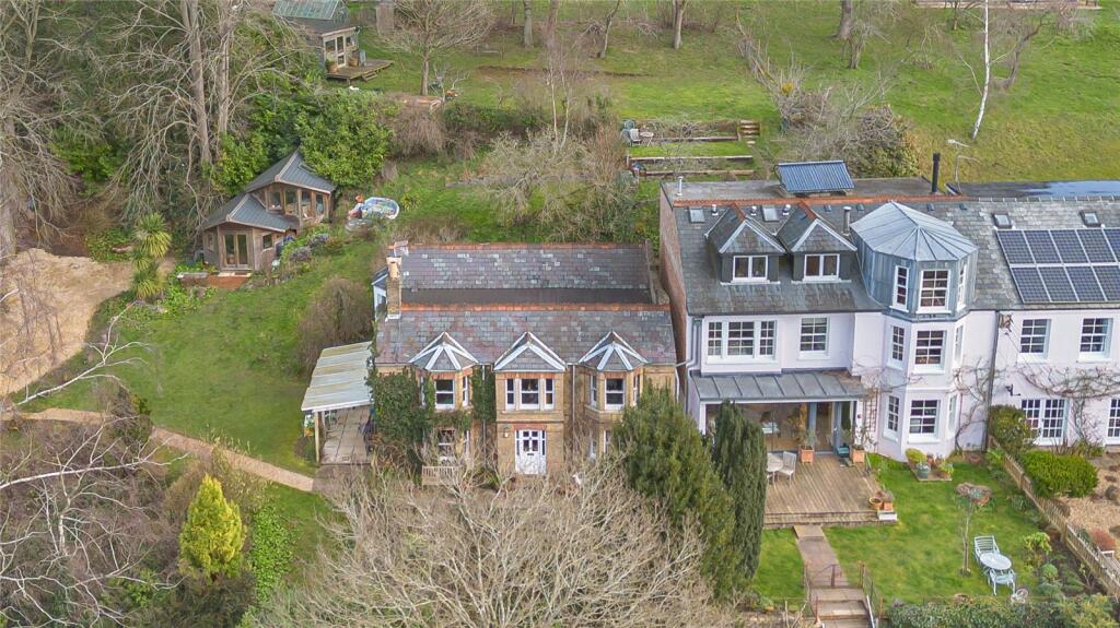 Main image of property: The Ridings, Shotover Hill, OX3