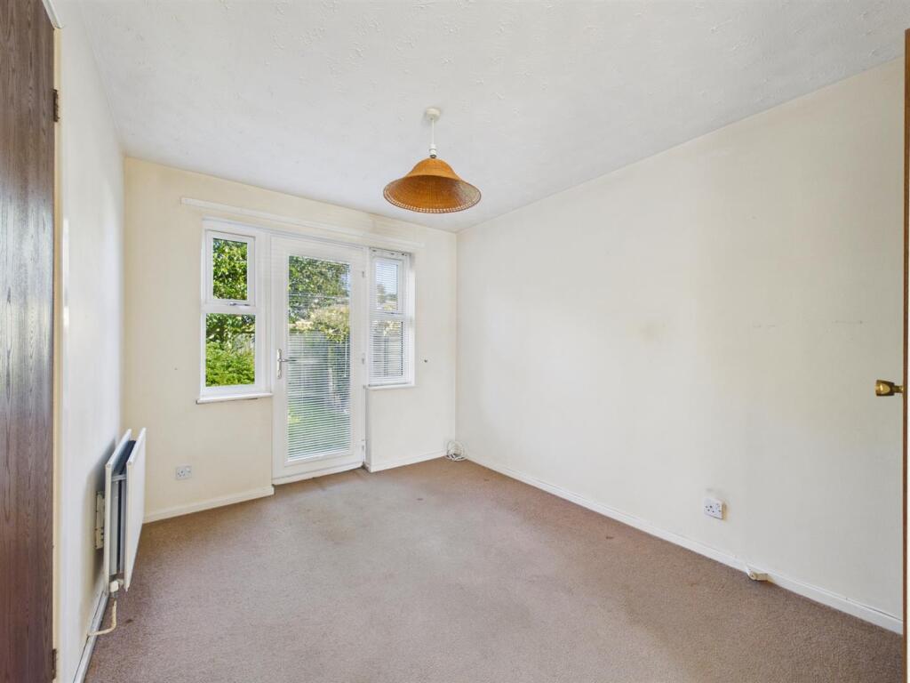 Elford Close, Whitley Bay photo 4