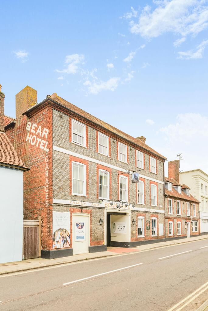 8685236-exterior05.jpg