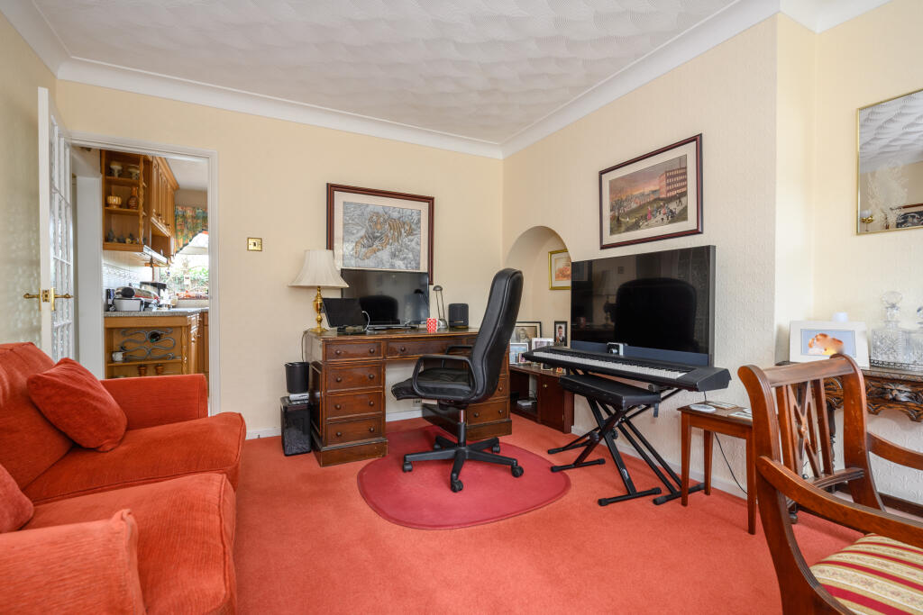 House in Spelthorne, Laleham - View 5