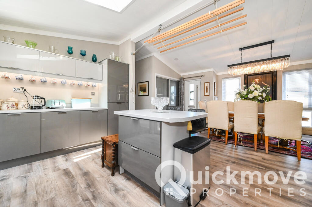 House in Winkfield, Maiden's Green - View 2