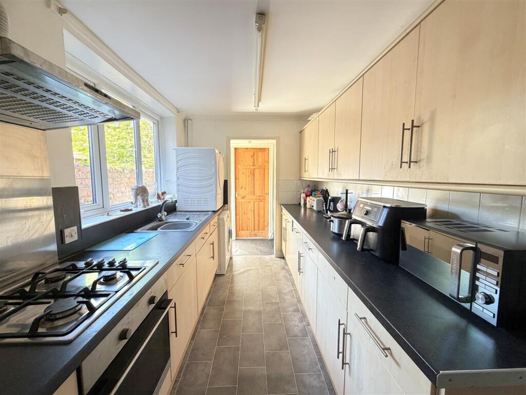 House in Carlisle, Raffles - View 5
