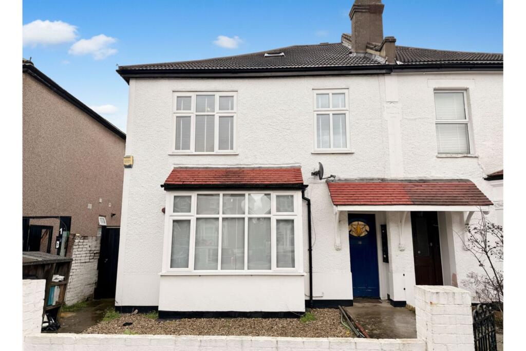 Main image of property: Farnley Road, London, SE25