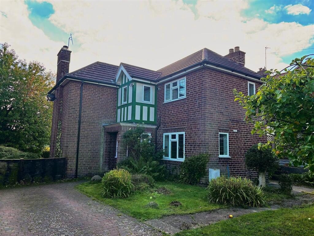 Main image of property: Castle Road, Kenilworth