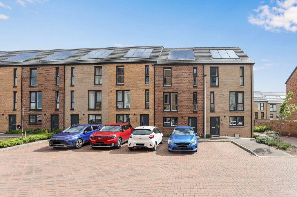 Main image of property: 11 Cunningham Square, Portobello, Edinburgh, EH15 1BA