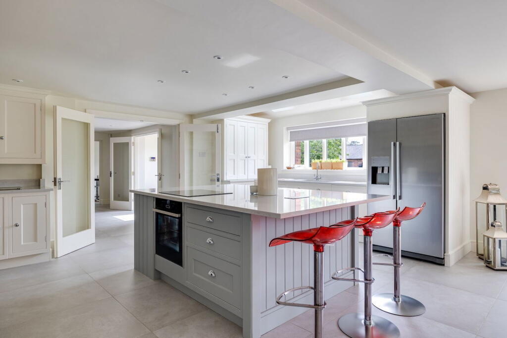 Main image of property: Rowe Lane, Pirbright