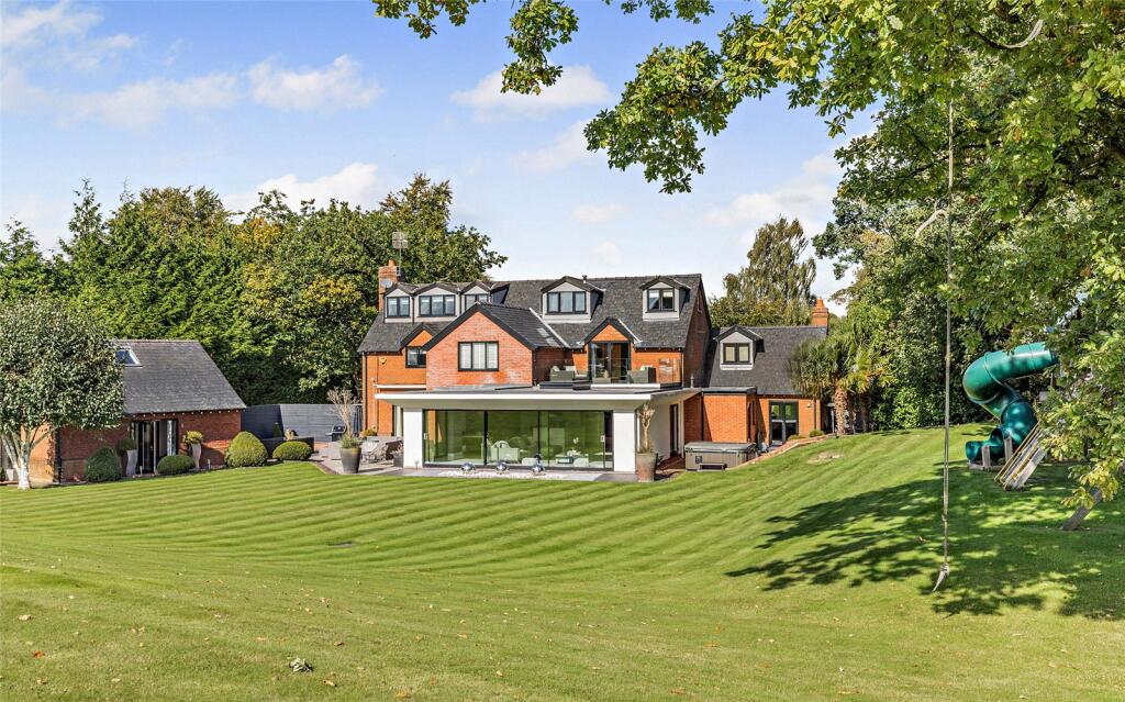 5-bed detached on Main Road, Goostrey, Cheshire, CW4, £1,700,000