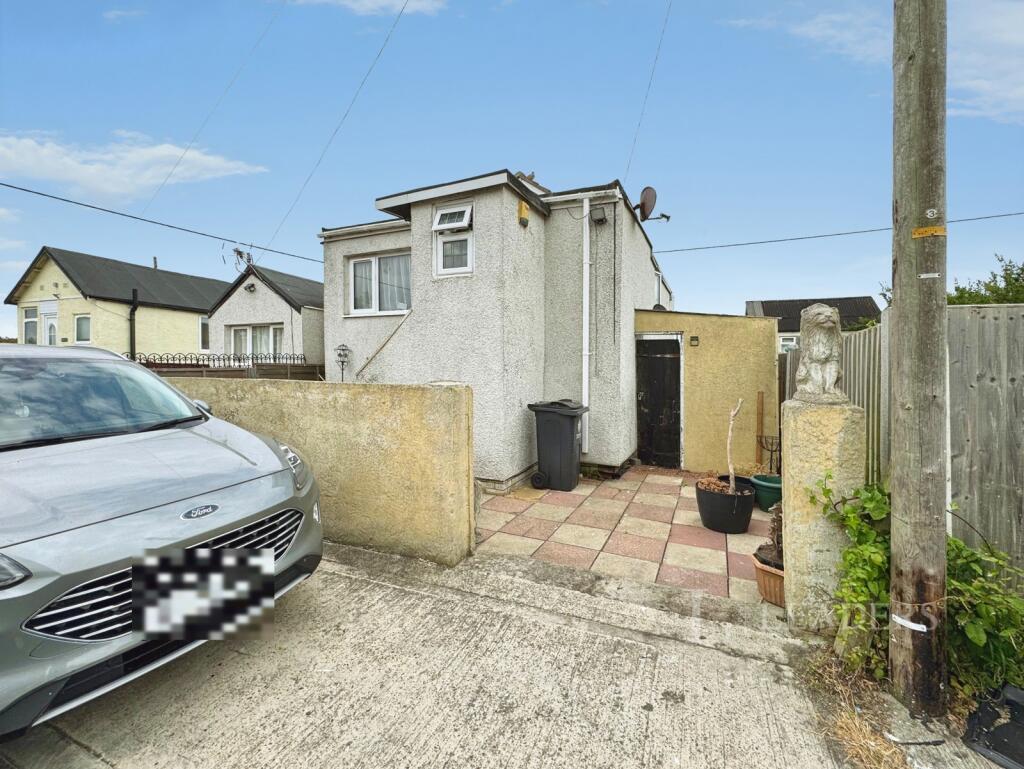 Main image of property: Austin Avenue, Jaywick, Clacton-on-Sea