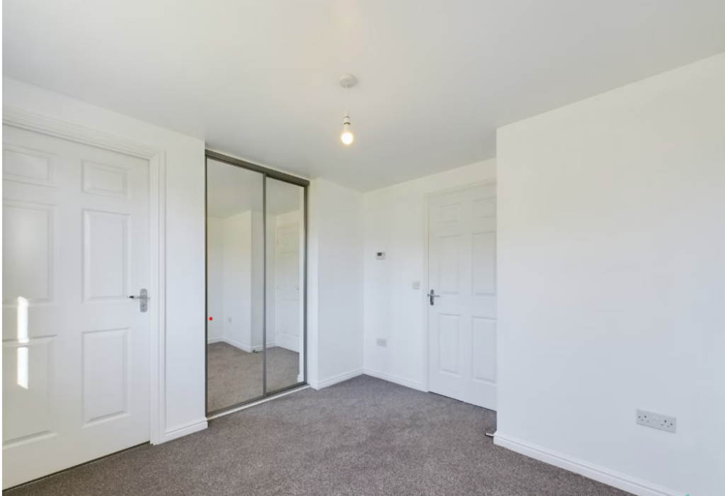 House in Motherwell - More