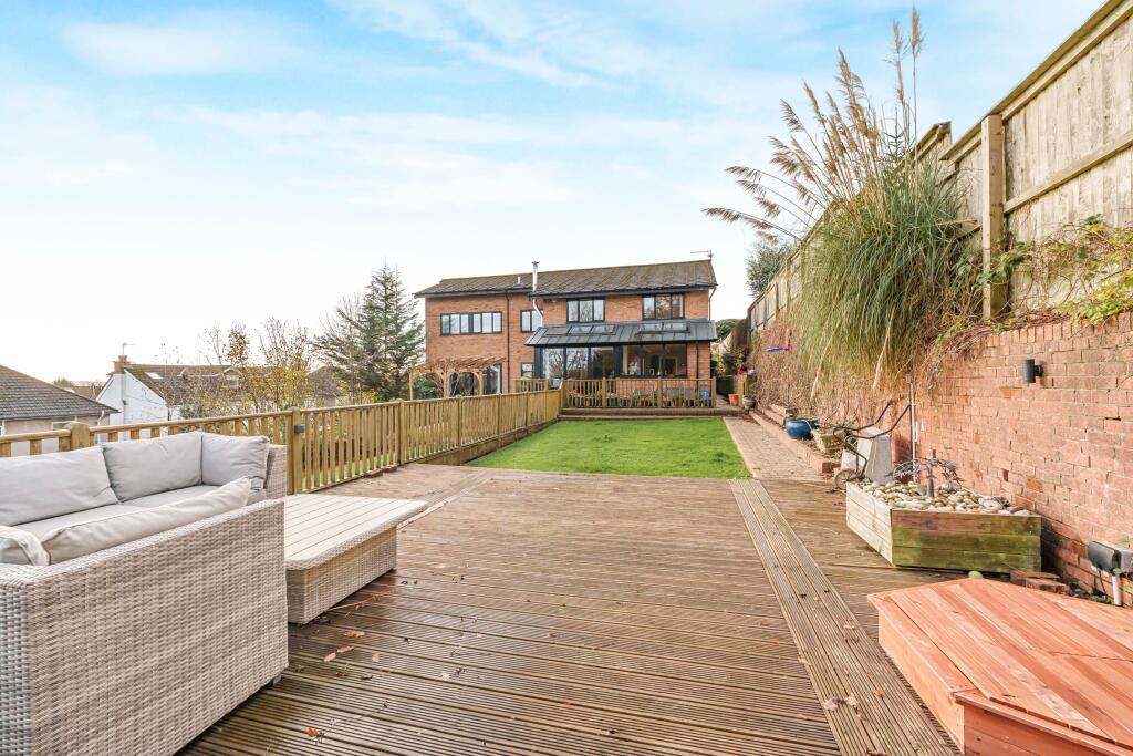 Main image of property: Heol y Coed, Rhiwbina, Cardiff, CF14