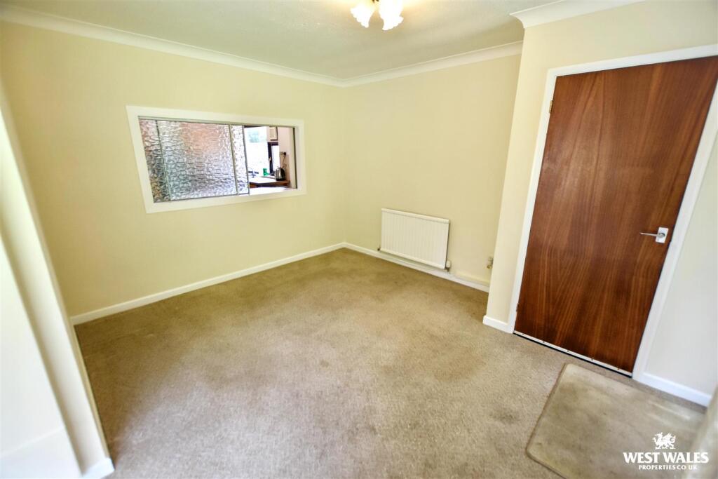 Lawrenny Road, Cresselly, Kilgetty – pohled 6