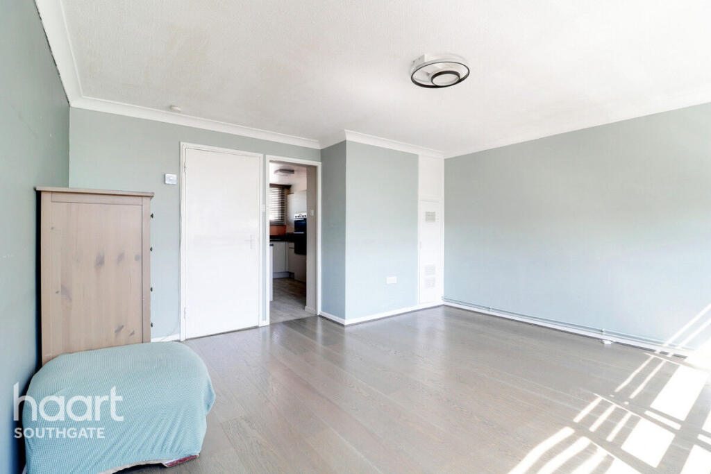 Main image of property: Oxford Gardens, London
