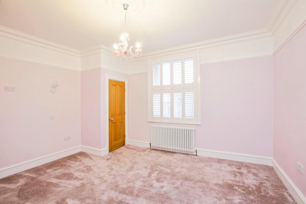 House in Calderdale, West Yorkshire - View 3