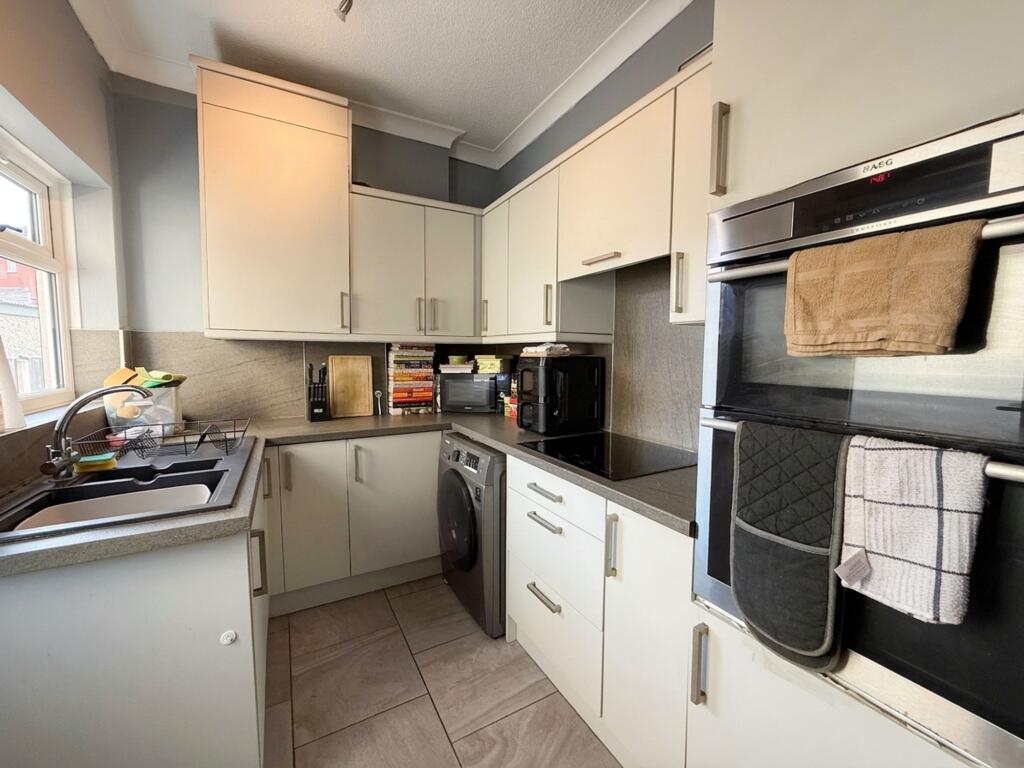 House in Sheffield - View 4