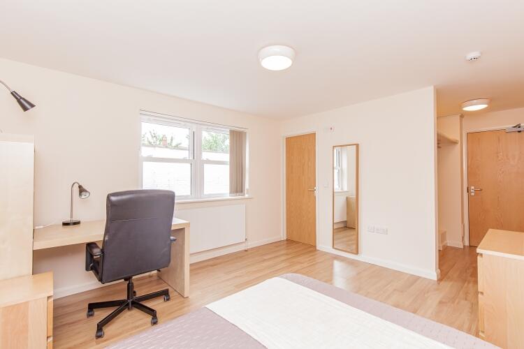 Main image of property: Cowley Road, Oxford