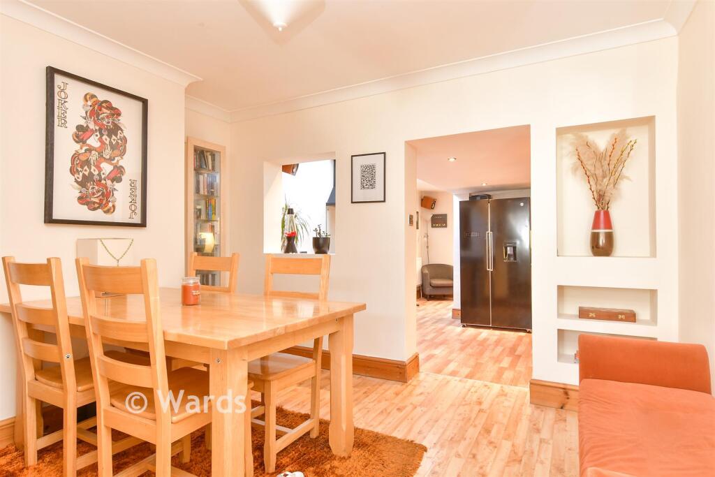 House in Gillingham, Sally Port Gardens - View 4