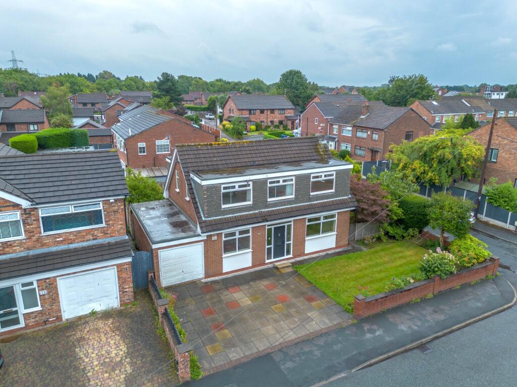 Wythenshawe Road, Sale, Greater Manchester, M33 photo 4