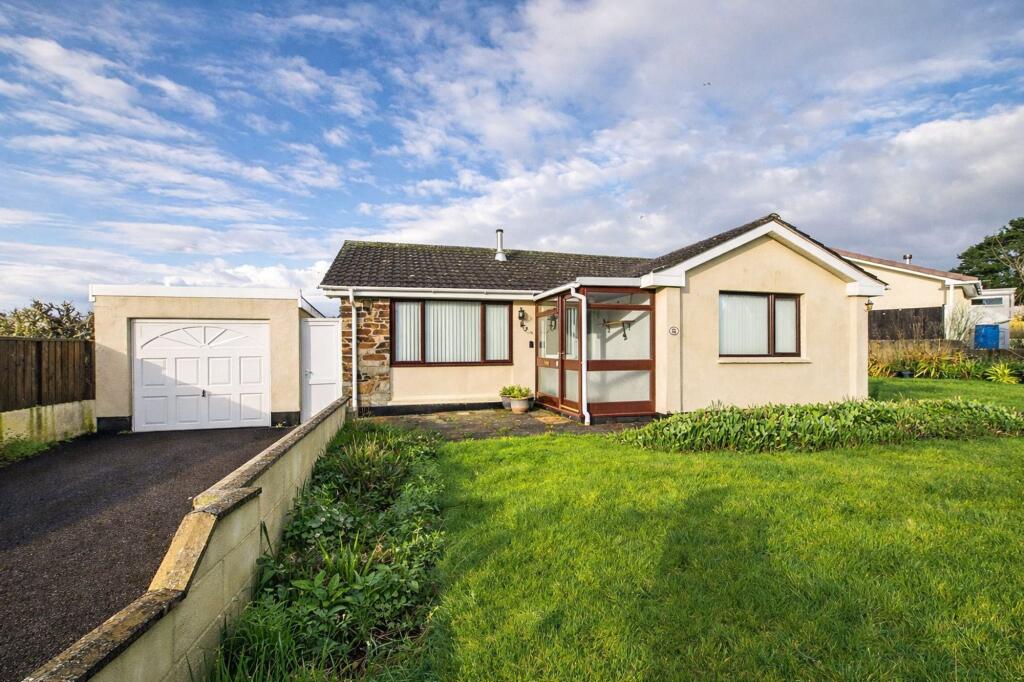 2-bed detached on Manor Road, Bude, EX23, £325,000