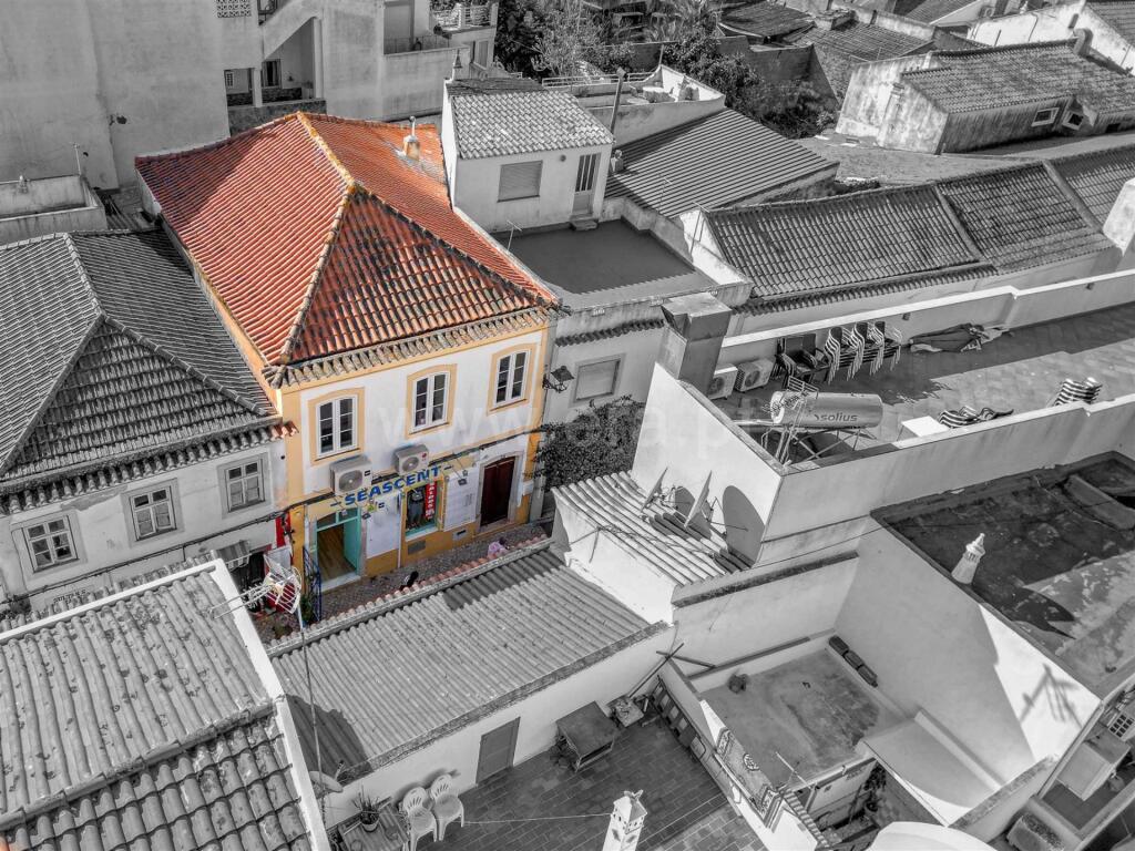 Main image of property: Algarve, Lagoa