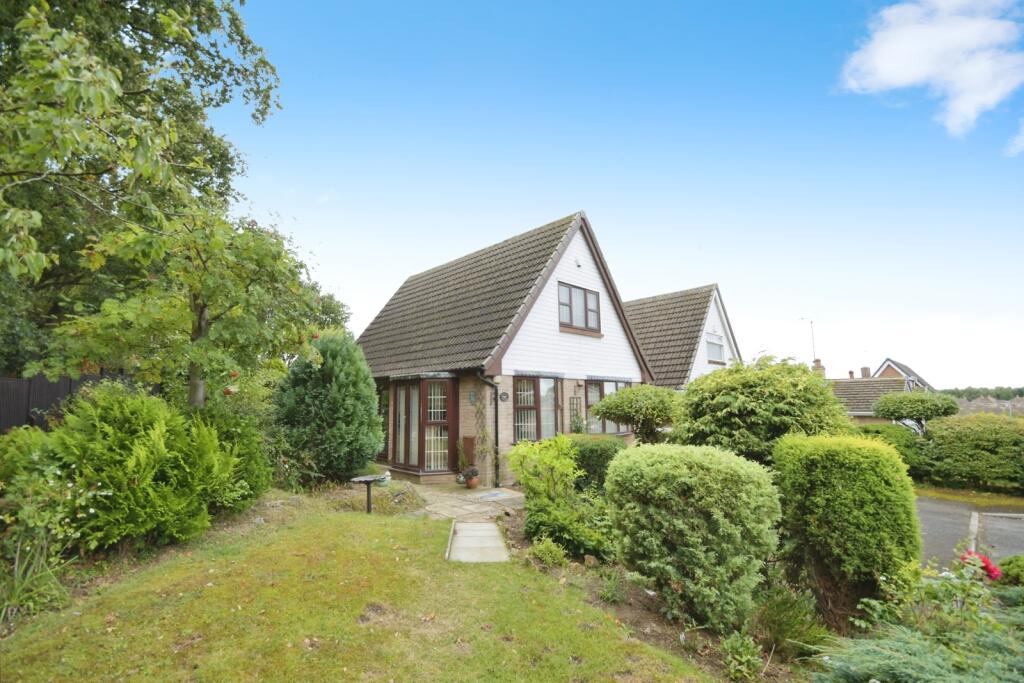 Main image of property: Forest Rise, Warsop, Mansfield, Nottinghamshire, NG20