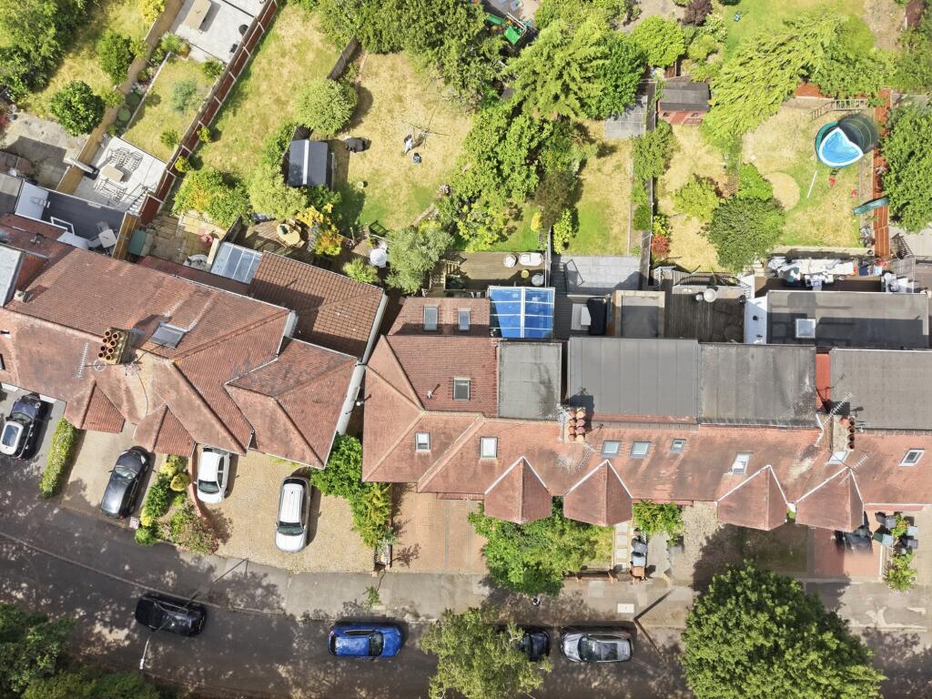 House in London, Woodford Green - View 5