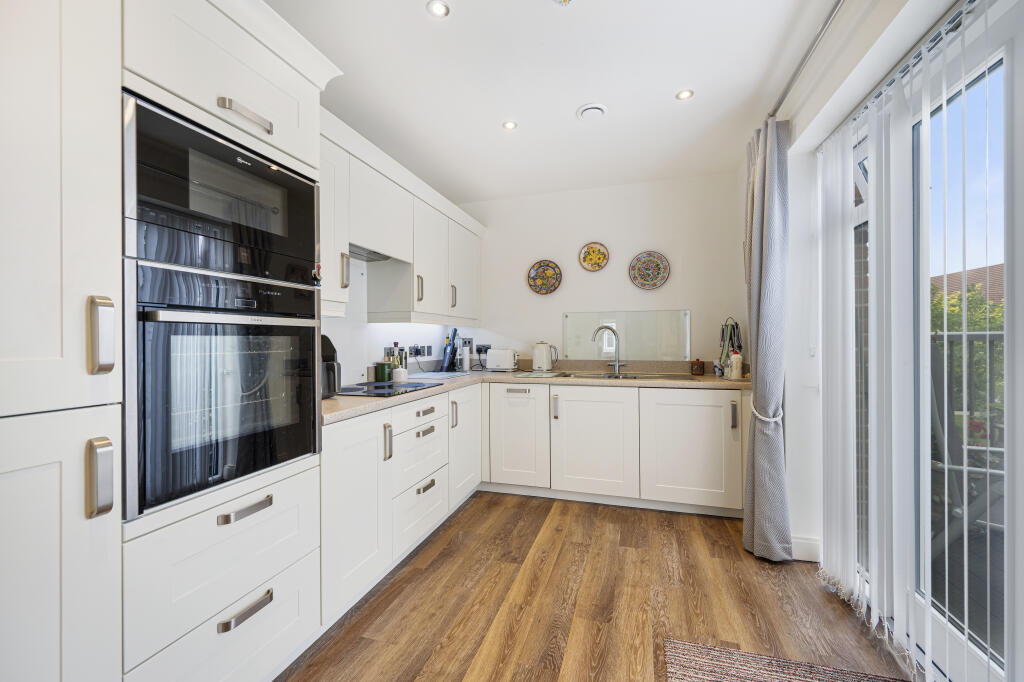 Primrose Vale, Gifford Lea, Tattenhall, Cheshire CH3 9FE - More