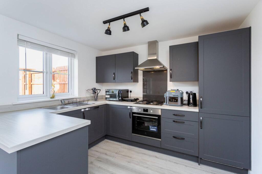 House in Kirkcaldy, Fife - View 5