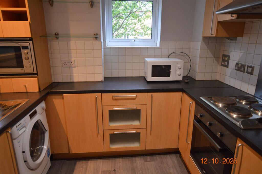Apartment in Manchester - View 3