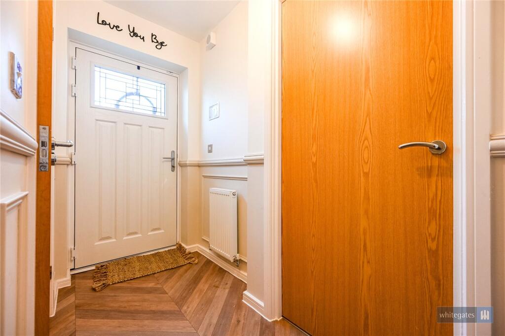 House in Knowsley, Liverpool City Region - View 5