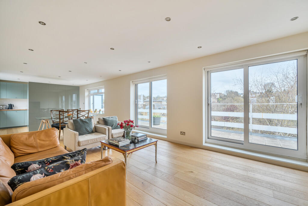 Main image of property: Worple Road, Wimbledon, London, SW19